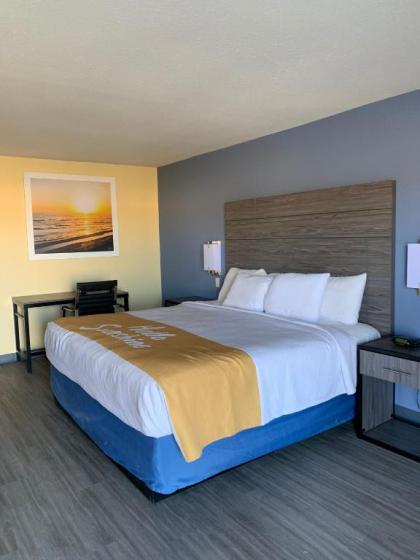Days Inn by Wyndham Okmulgee - image 8