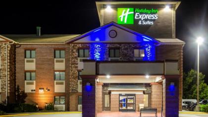Holiday Inn Express Olathe