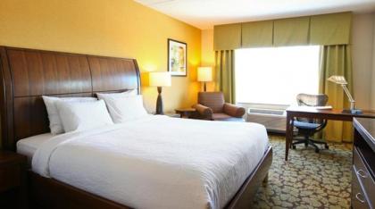 Hilton Garden Inn Olathe - image 3