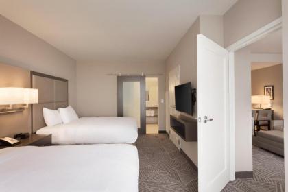 Embassy Suites Kansas City/Olathe - image 8