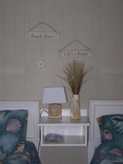 Sea Drift Motel - image 4