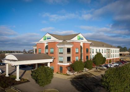 Holiday Inn Express Hotel  Suites Olive Branch an IHG Hotel