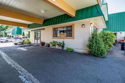 Quality Inn Olympia Near State Capital - image 13