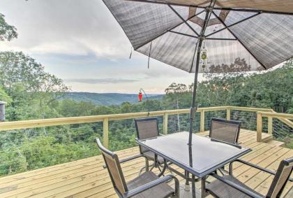 Home Near table Rock Lake and 20 min to Branson Omaha