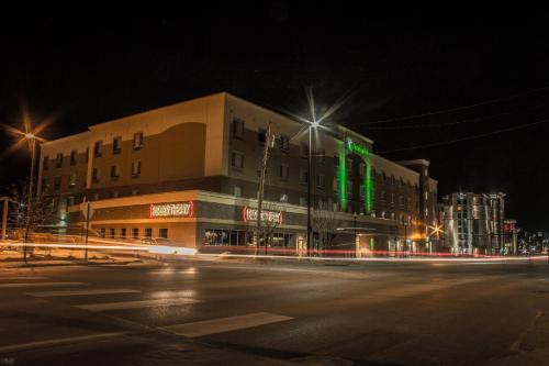 Holiday Inn Omaha Downtown - Airport an IHG Hotel - main image