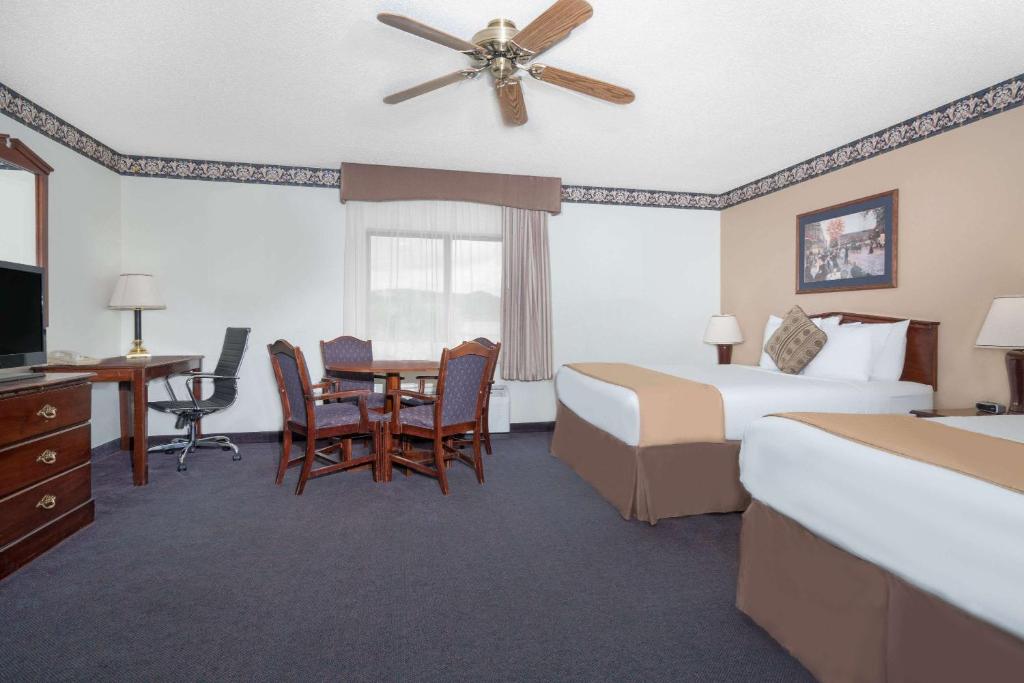 Baymont by Wyndham La Crosse/Onalaska - image 2