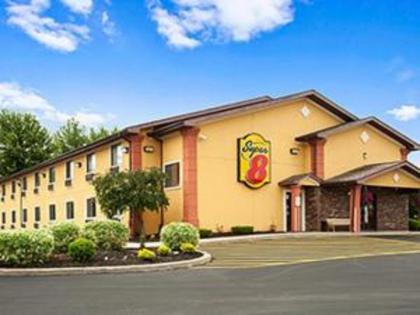 Super 8 by Wyndham Oneida Verona - image 15