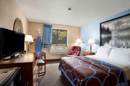 Super 8 by Wyndham Oneida Verona - image 2