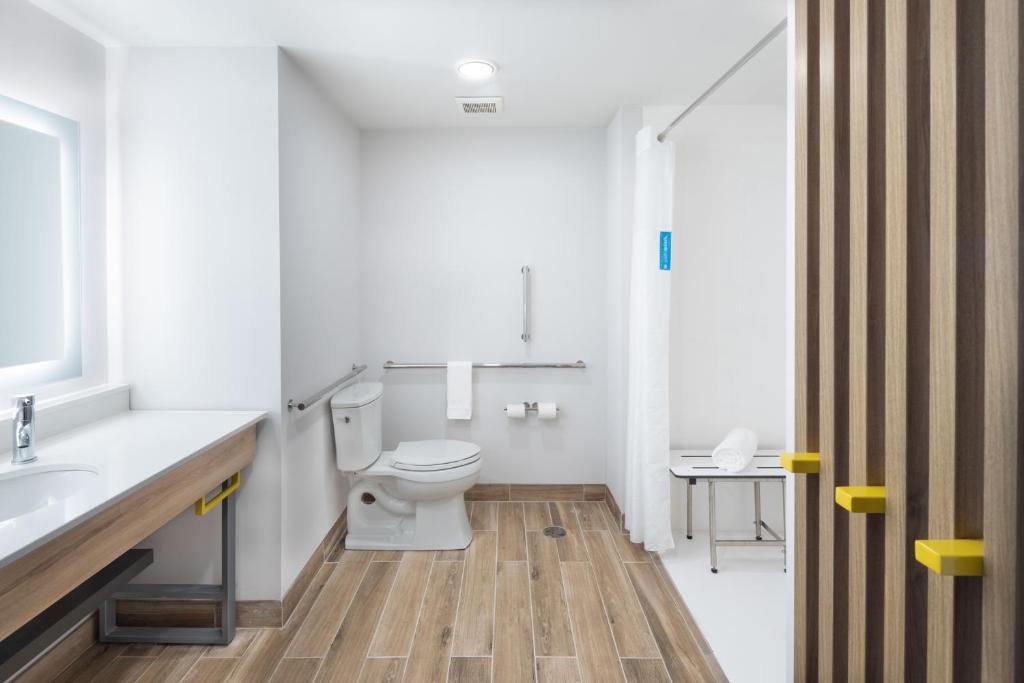Hampton Inn by Hilton Verona at Turning Stone - image 2