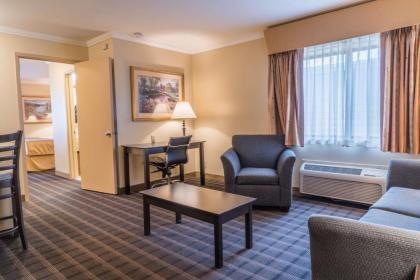 Best Western Inn & Suites - image 7