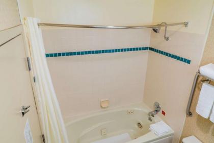 Best Western Inn & Suites - image 9