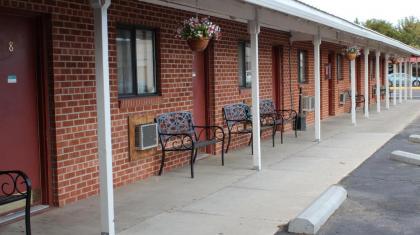 Ontario Inn - image 6