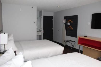 Red Lion Inn & Suites Ontario - image 10