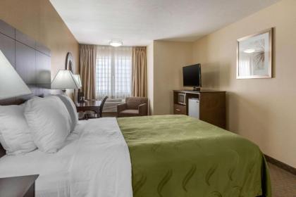 Quality Inn - image 6