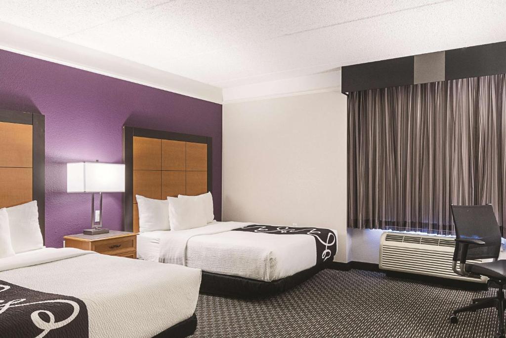 La Quinta by Wyndham Ontario Airport - image 2