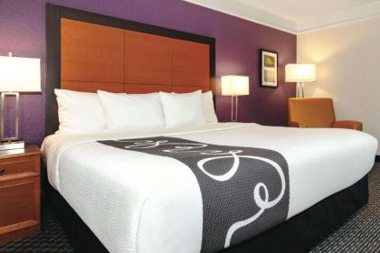 La Quinta by Wyndham Ontario Airport - image 6