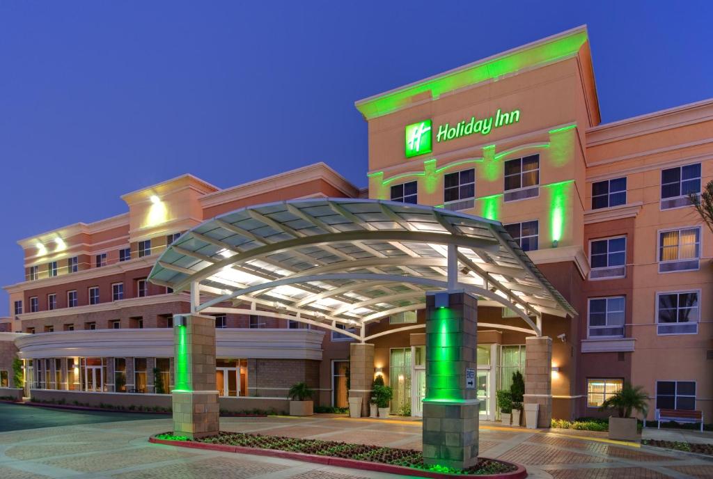 Holiday Inn Ontario Airport - California an IHG Hotel - image 5