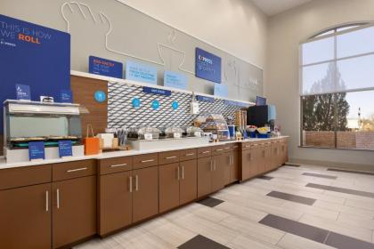 Holiday Inn Express Hotel & Suites Opelika Auburn an IHG Hotel - image 12