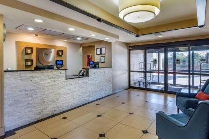 Comfort Inn Opelika - Auburn - image 3
