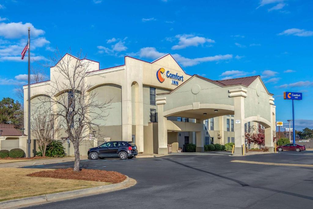 Comfort Inn Opelika - Auburn - image 4