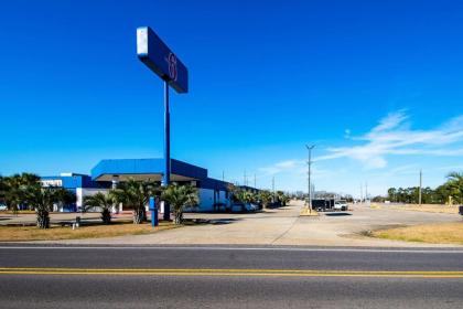 Motel 6-Opelousas LA - image 12