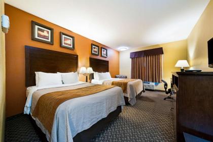 Quality Inn - image 7
