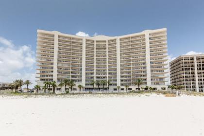 Admirals Quarters 802