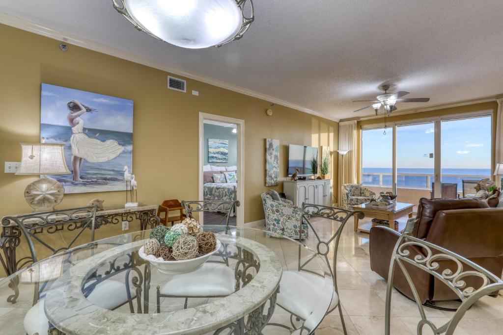 Enclave 1004 - image 4