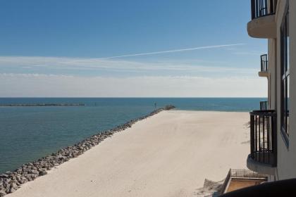 Grand Pointe #408 - image 4