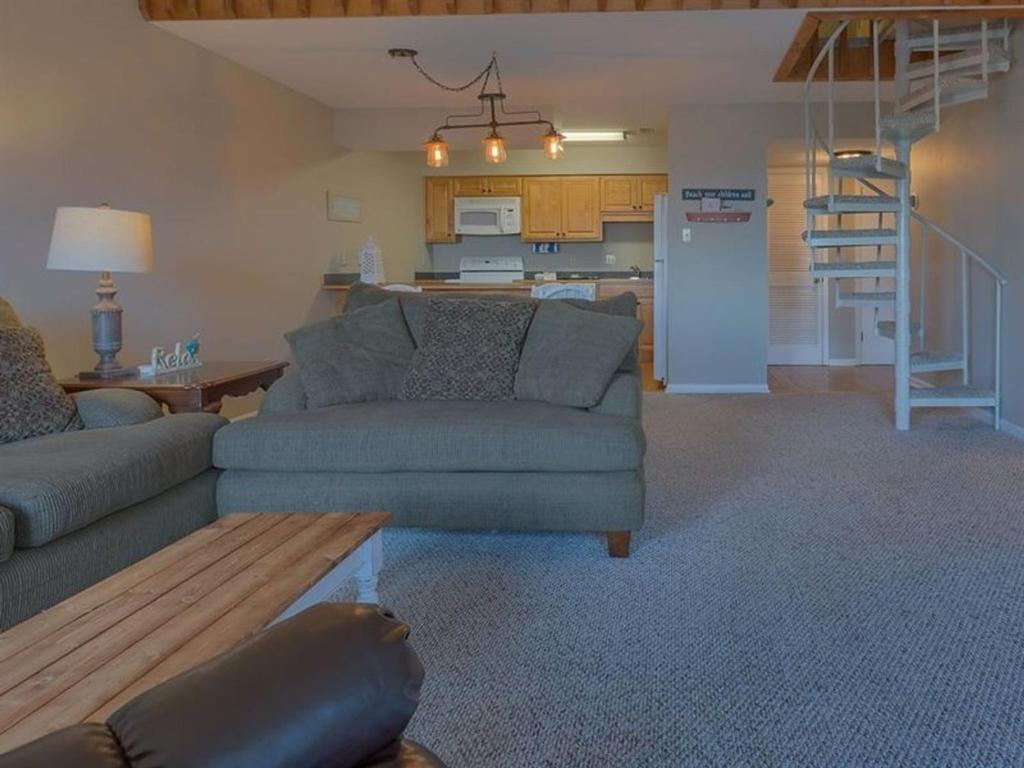 Cotton Bayou 2H by Meyer Vacation Rentals - image 4