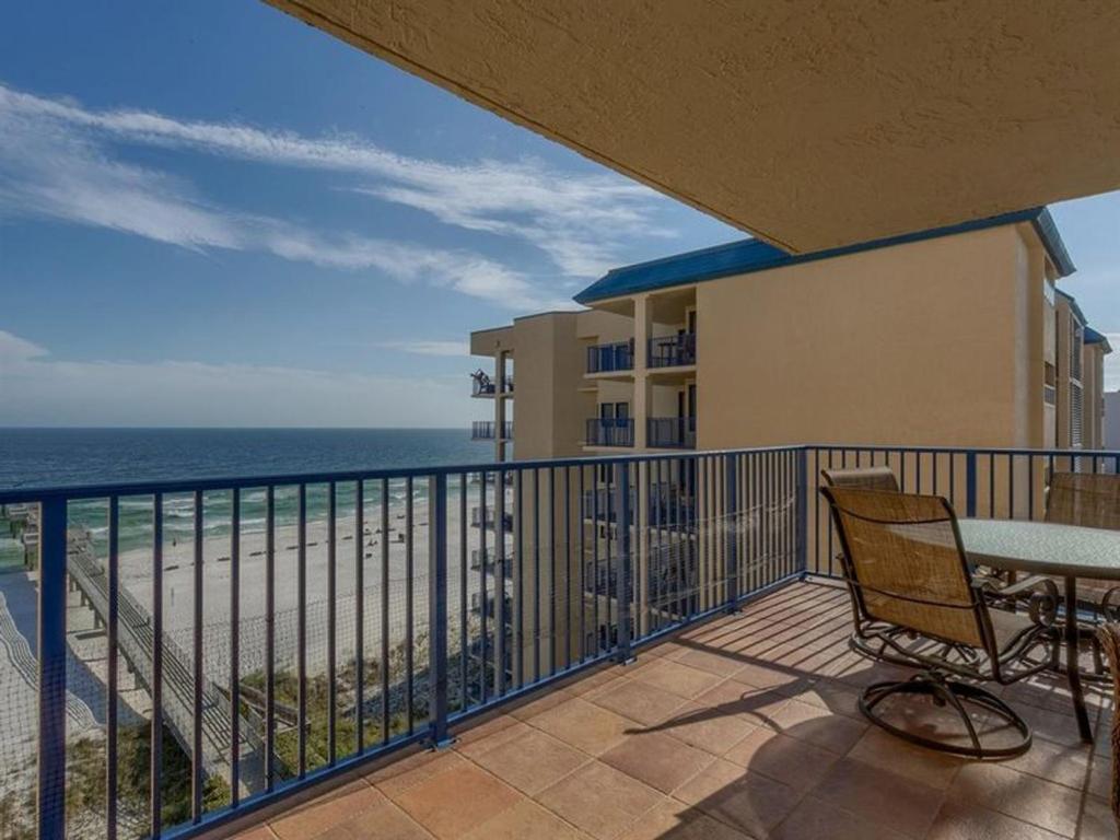 Four Seasons by Meyer Vacation Rentals - image 3