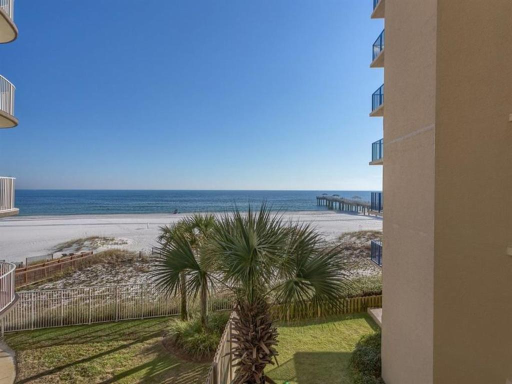 Four Seasons by Meyer Vacation Rentals - image 5