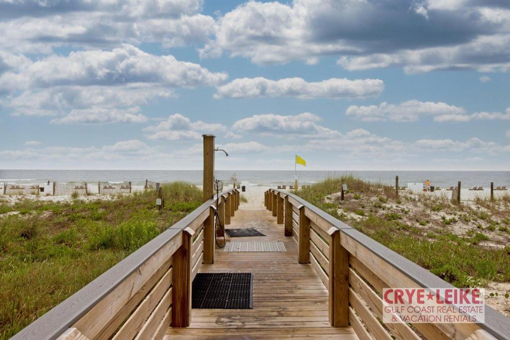 BEach HAPPY at The Palms #202 - image 4