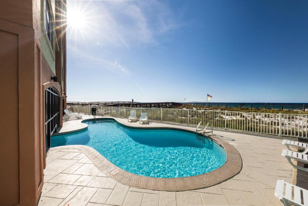 Harbor Place 313 Beach Front Gulf View - image 7