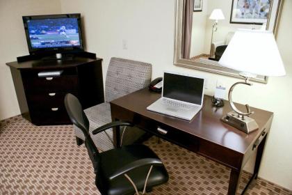 Hampton Inn Orange - image 2