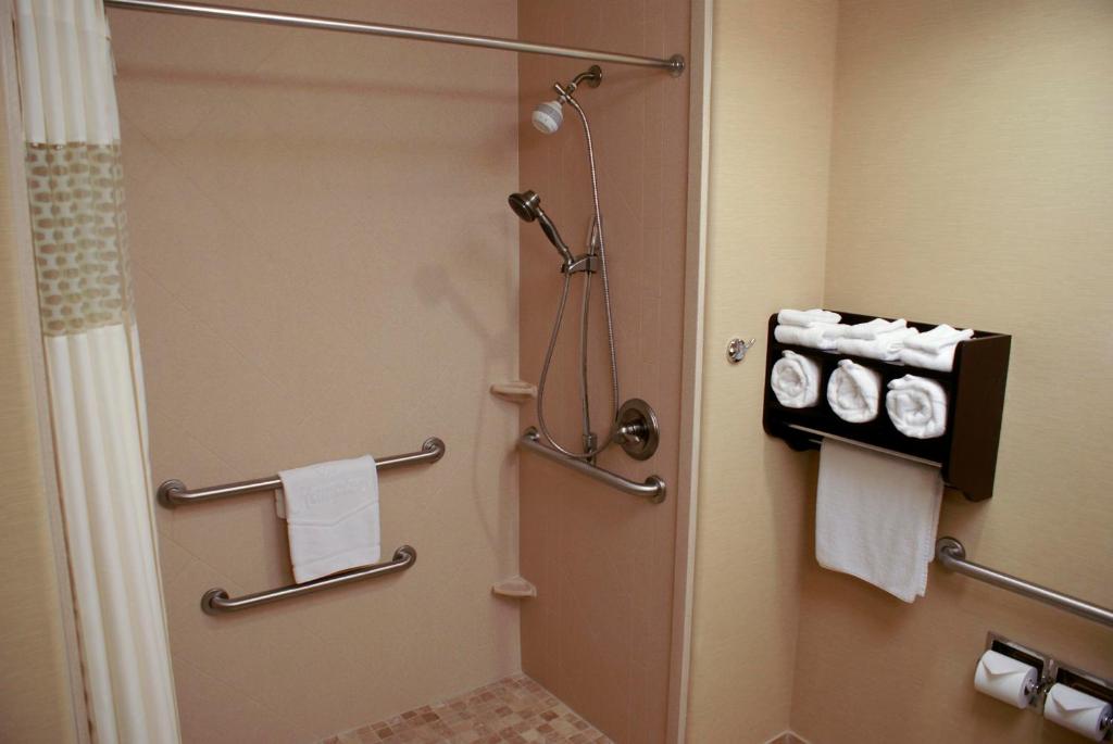 Hampton Inn Orange - image 5