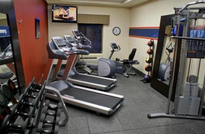 Hampton Inn Orange - image 8