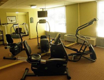 Armoni Inn & Suites - image 21