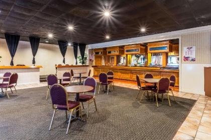 Rodeway Inn & Suites Orangeburg - image 13