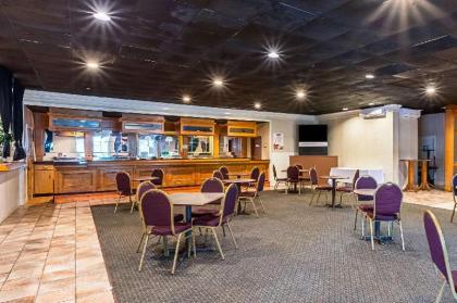 Rodeway Inn & Suites Orangeburg - image 6