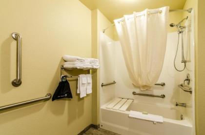 Cobblestone Inn & Suites - Ord - image 8