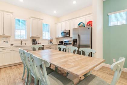 Beautiful Cottage near Disney with Hotel Amenities at Margaritaville 3050KL