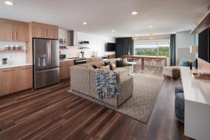 Element Orlando International Drive - image 10