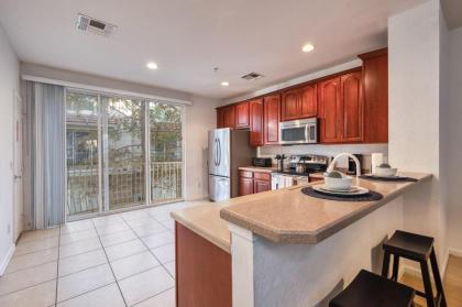 Super nice villa centrally located in Orlando - image 7