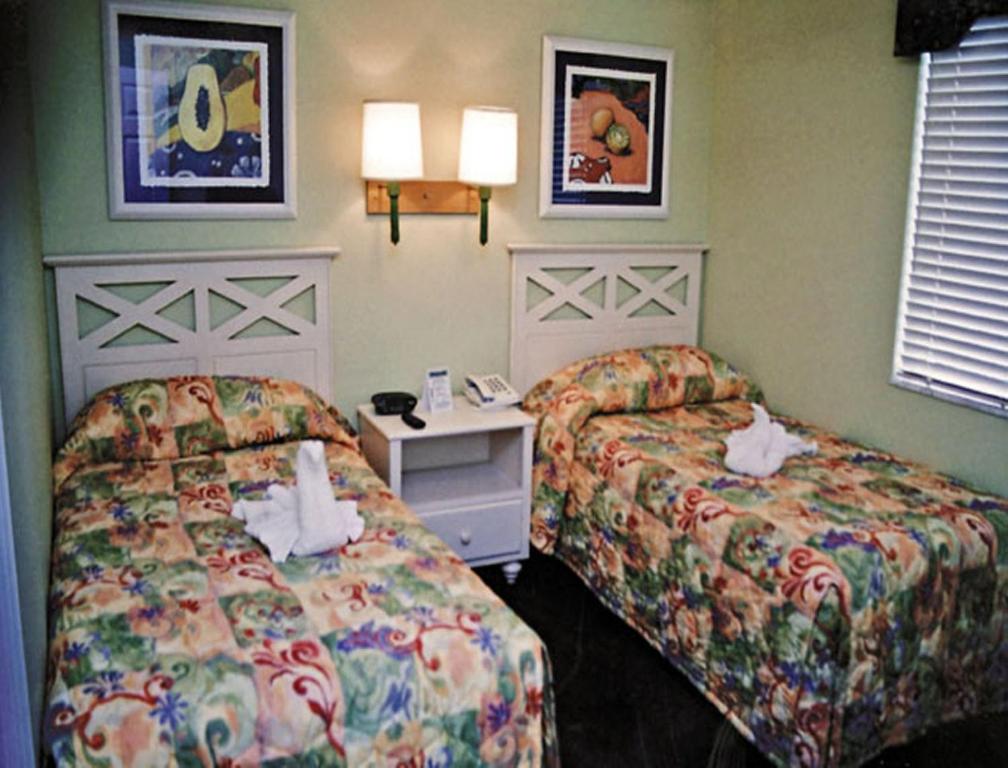 Full-service Resort Villa in the Heart of Orlando - One Bedroom Villa #1 - image 2