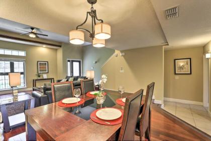 Family-Friendly Resort Townhome 6 Mi to Epcot