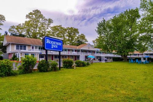 Rodeway Inn Orleans - Cape Cod - main image