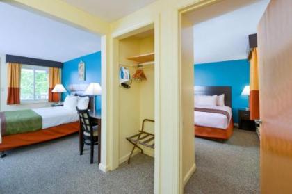 Rodeway Inn Orleans - Cape Cod - image 3