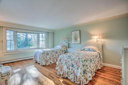 Elegant Cape Cod Getaway with Waterfront Views! - image 15
