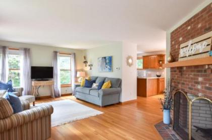 550 East Orleans Location Newly Furnished with Large Yard and Deck Outdoor Shower Central Air